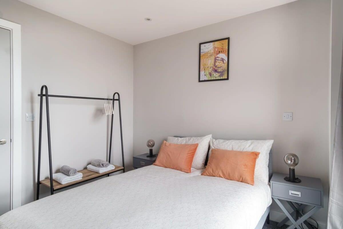 Fantastic 3 Bedroom Manchester Apartment Εξωτερικό φωτογραφία